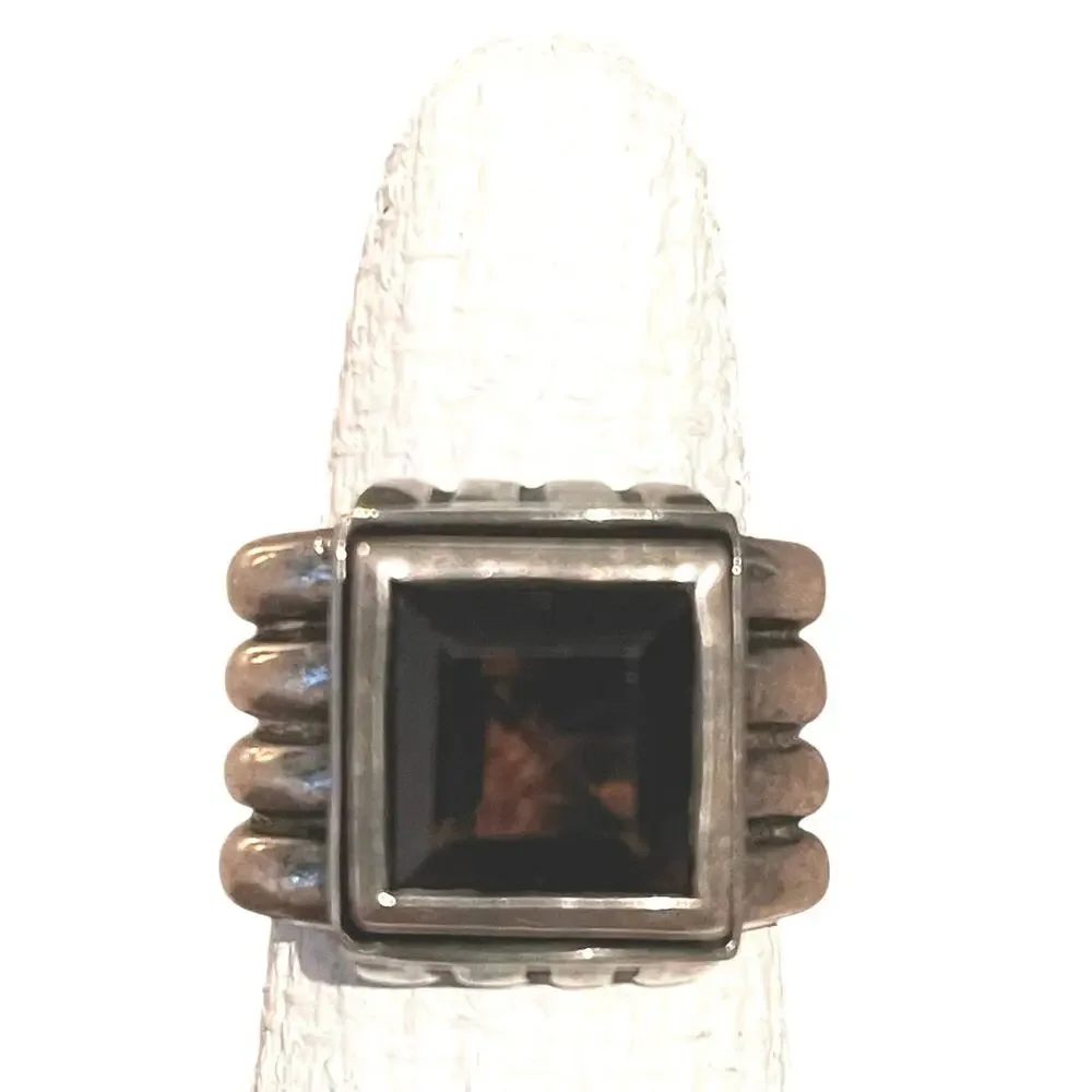 EUC - Retired Silpada Smokey Quartz Ribbed Band Sterling Silver Ring